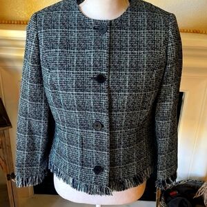 Tahari NWT Tweed Style Blazer Size 2